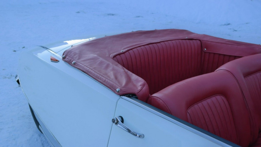 ¤ 1962 Citroën DS 19 Cabriolet " Le Caddy " par Chapron