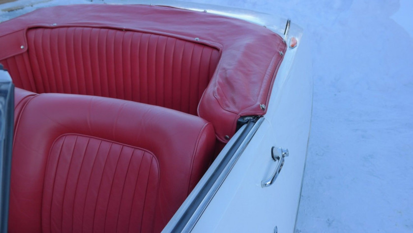 ¤ 1962 Citroën DS 19 Cabriolet " Le Caddy " par Chapron