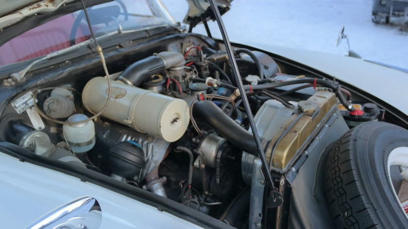 ¤ 1962 Citroën DS 19 Cabriolet " Le Caddy " par Chapron