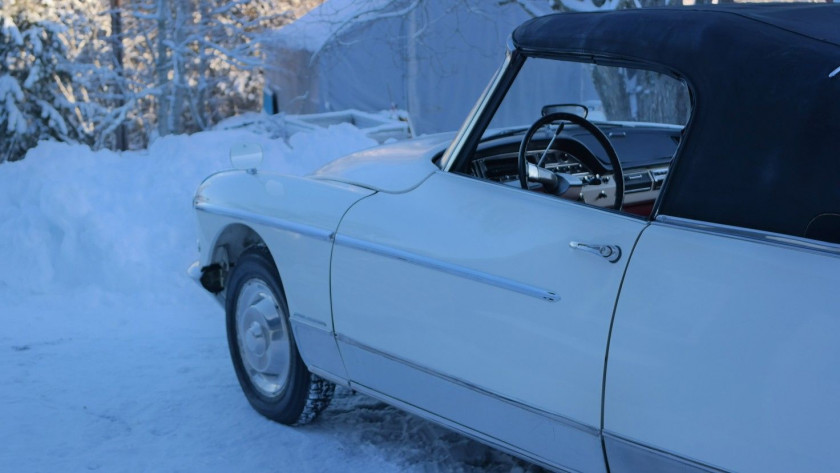 ¤ 1962 Citroën DS 19 Cabriolet " Le Caddy " par Chapron