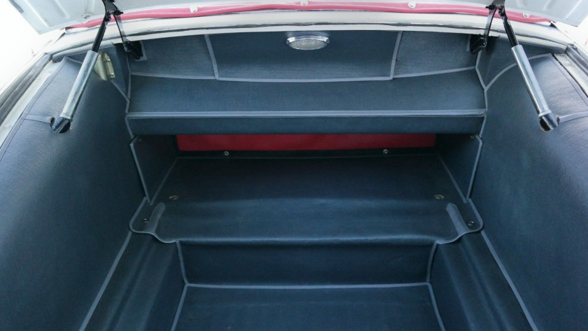 ¤ 1962 Citroën DS 19 Cabriolet " Le Caddy " par Chapron