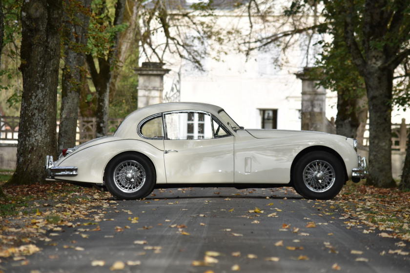 1956 Jaguar XK140 FHC  No reserve