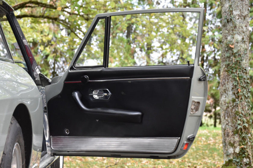 1967 Ferrari 330 GT 2+2