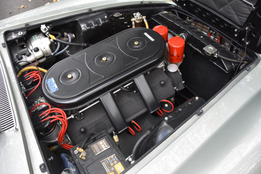 1967 Ferrari 330 GT 2+2