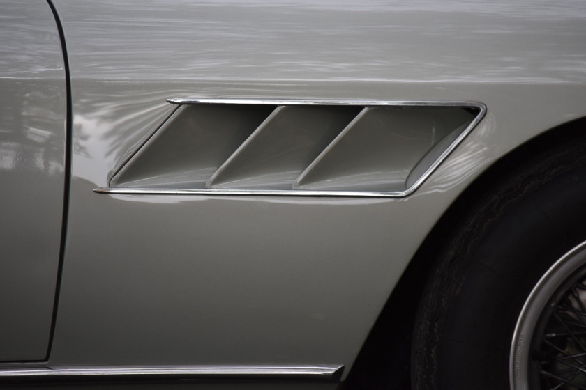 1967 Ferrari 330 GT 2+2