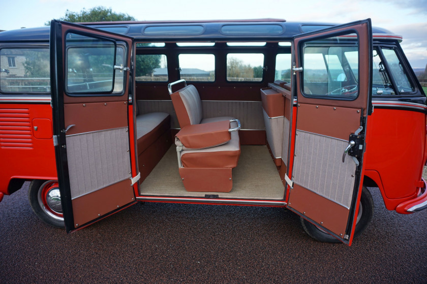 1968 VW Combi T1 modifié " Samba " 23 Fenêtres  No reserve
