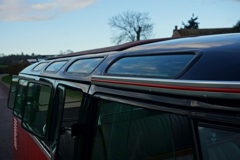 1968 VW Combi T1 modifié " Samba " 23 Fenêtres  No reserve