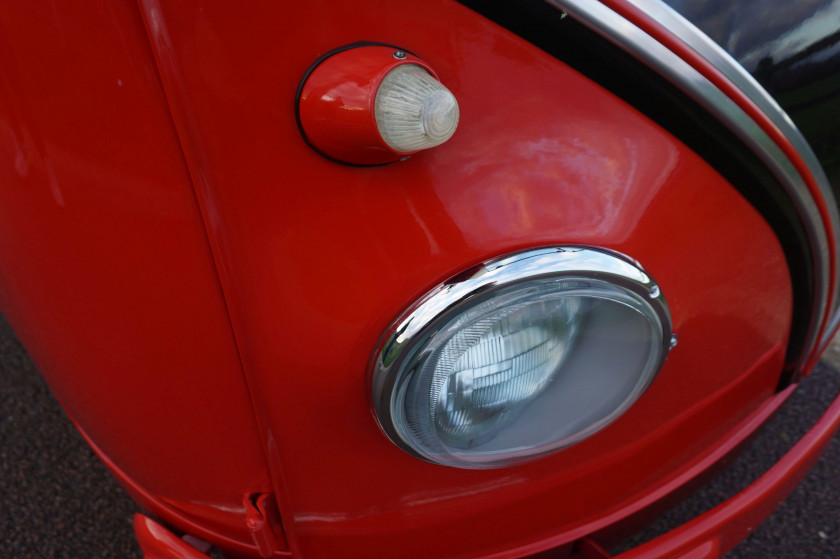 1968 VW Combi T1 modifié " Samba " 23 Fenêtres  No reserve
