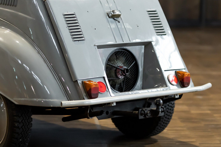 1961 Citroën 2 CV Sahara 4x4  No reserve