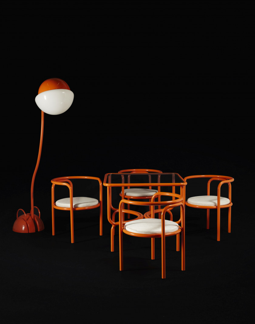 Gae AULENTI 1927-2012 Suite de quatre chaises et une table de la série "Locus Solus"- 1964