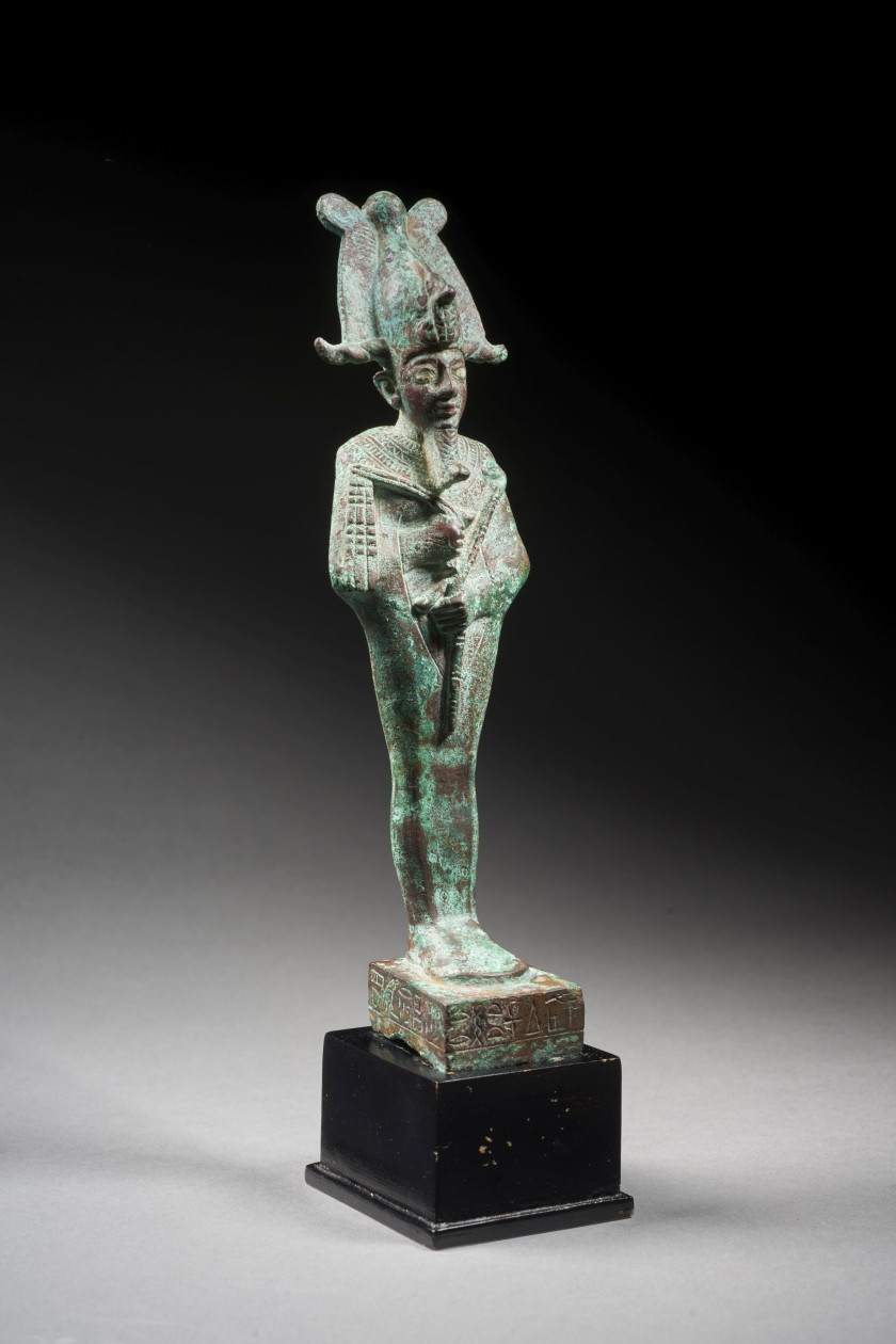 OSIRIS EN BRONZE  Art égyptien, époque saïte, XXVIe dynastie, 664-525 av. J.-C.