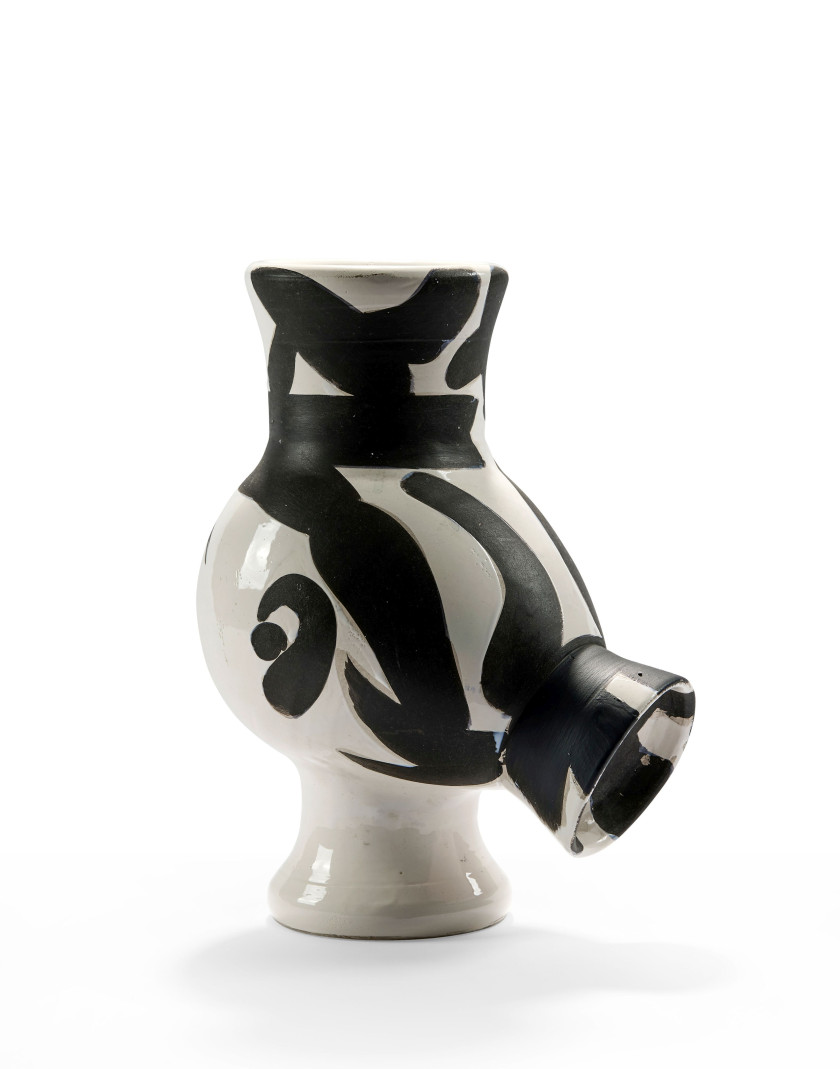 Pablo PICASSO (1881-1973) Vase Femme - 1951 (AR # 119) Vase tourné