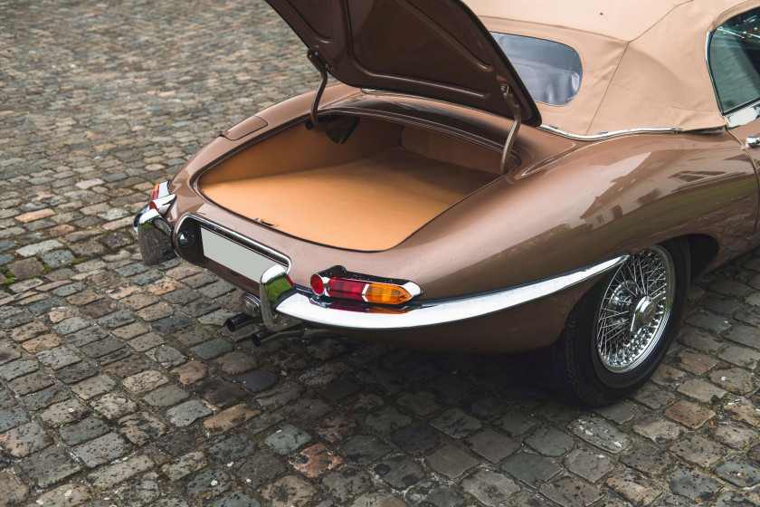 1961 Jaguar Type E 3,8L Roadster Flat Floor