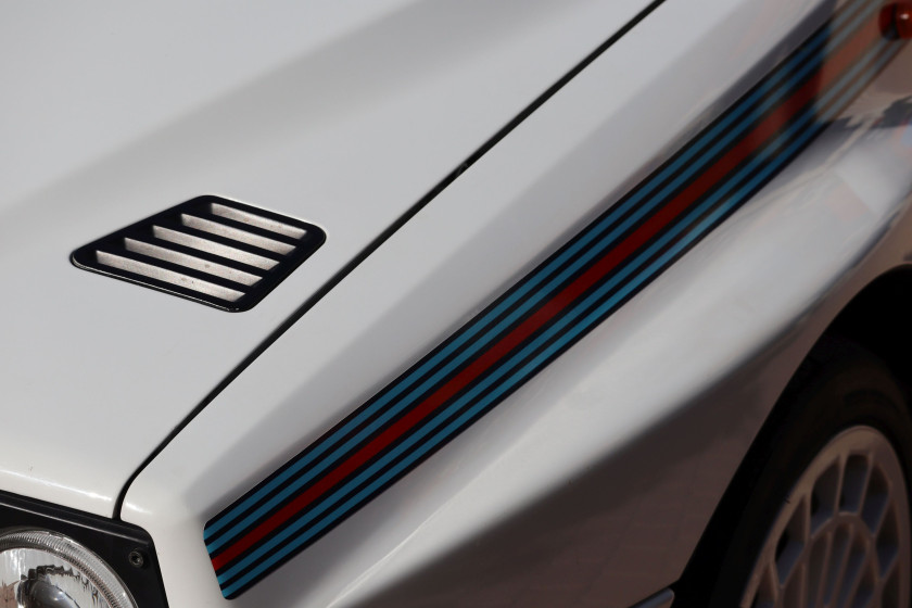 ¤ 1992 Lancia Delta Integrale Martini V