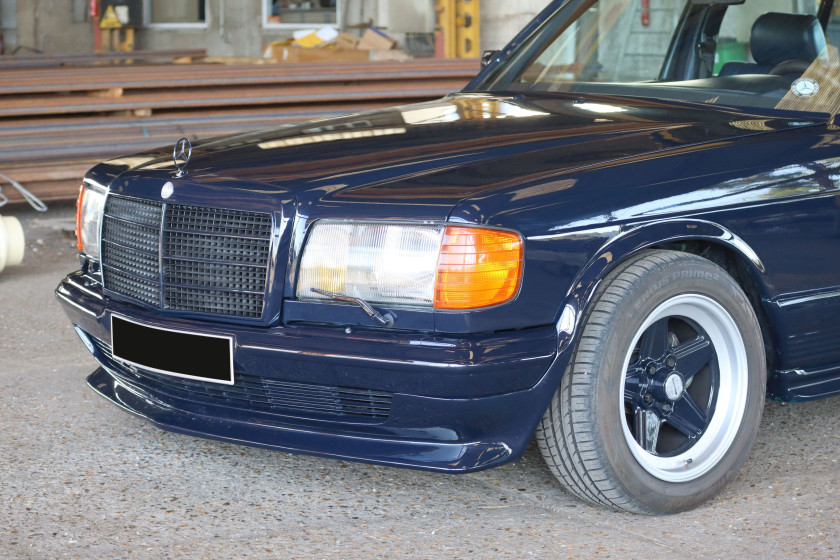 1984 Mercedes-Benz 500 SEL ex- Jean-Paul Belmondo  No Reserve