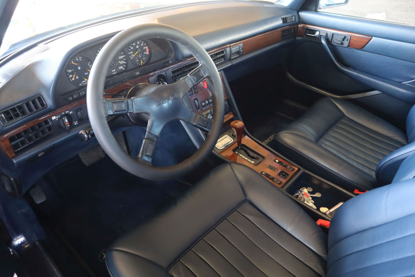 1984 Mercedes-Benz 500 SEL ex- Jean-Paul Belmondo  No Reserve