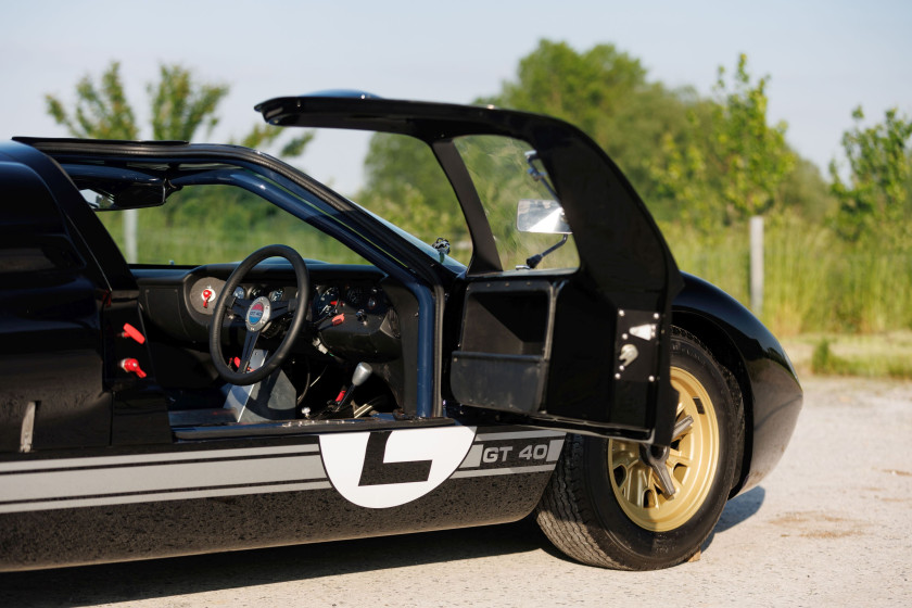 2015 GT40 MKII 1966 Continuation par Superformance  No Reserve