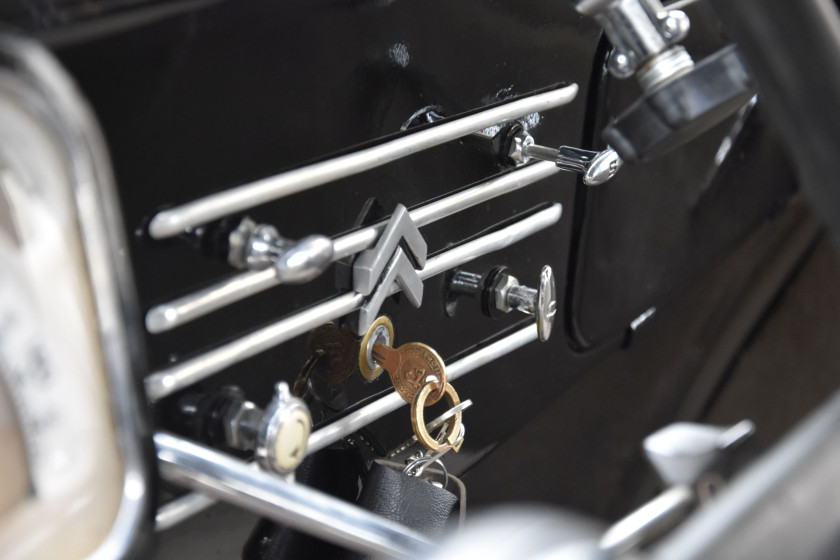 1951 Citroën Traction 15 Six D  No Reserve
