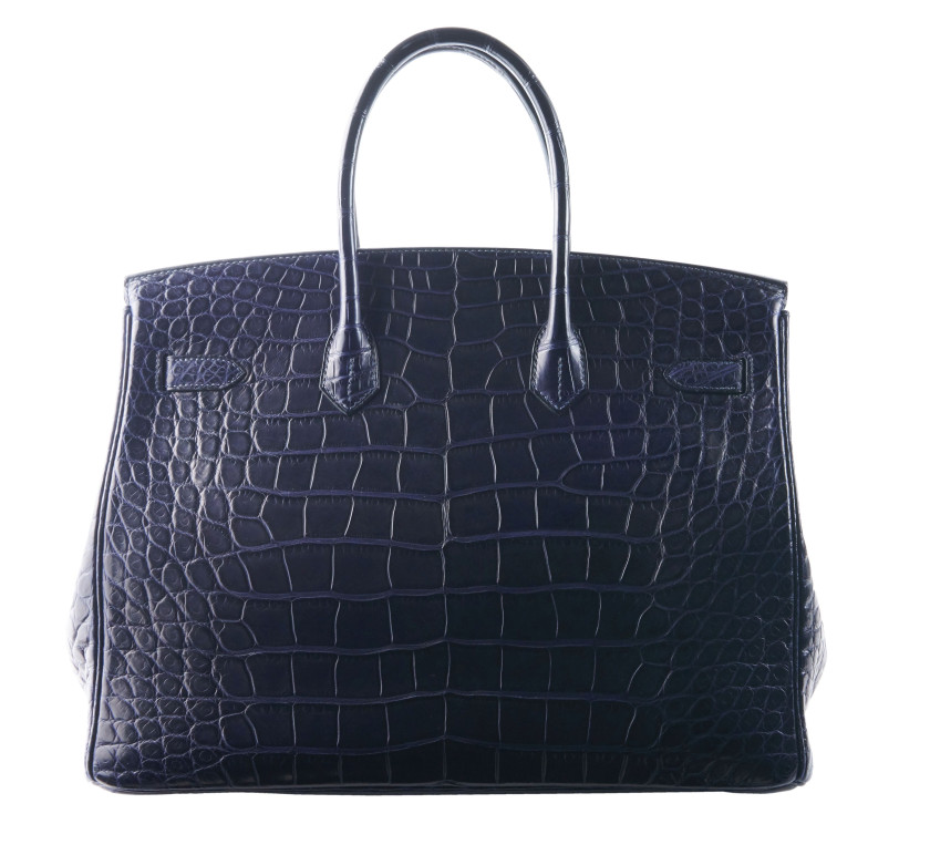 HERMÈS 2014  Sac BIRKIN 35 Alligator mat Bleu Indigo (Alligator mississippiensis) II/B Garniture métal argenté palladié...