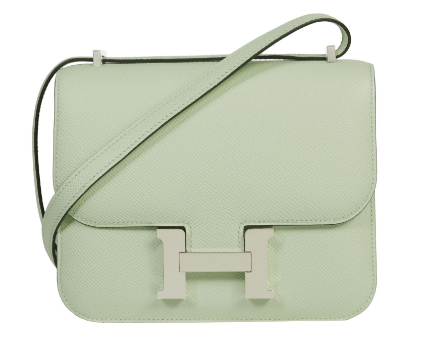 HERMÈS 2022  Sac Mini CONSTANCE  Veau Epsom Vert Fizz Garniture métal argenté palladié Miroir intérieur  Mini CONSTA...