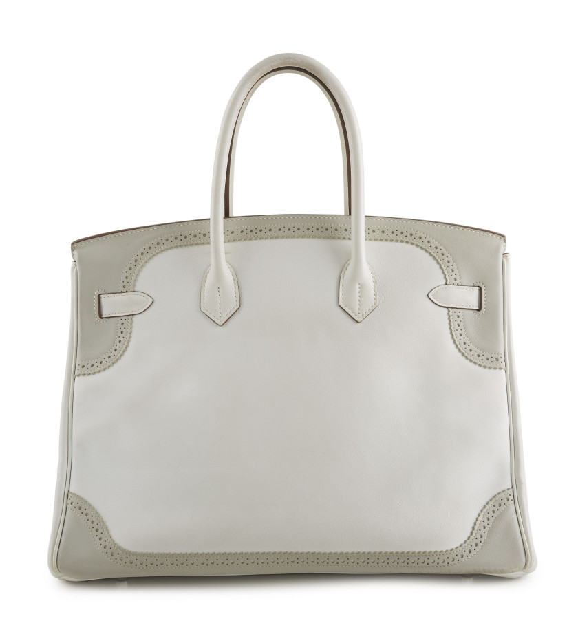 HERMÈS Édition Limitée 2013  Sac BIRKIN GHILLIES 35 Veau Swift blanc et Gris Perle Garniture métal argenté palladié R...