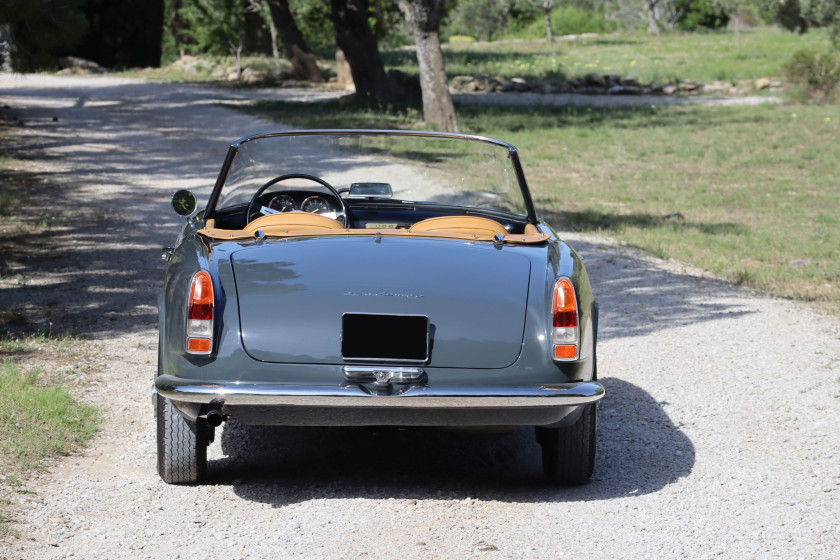 1960 Alfa Romeo 2000 Spider Touring