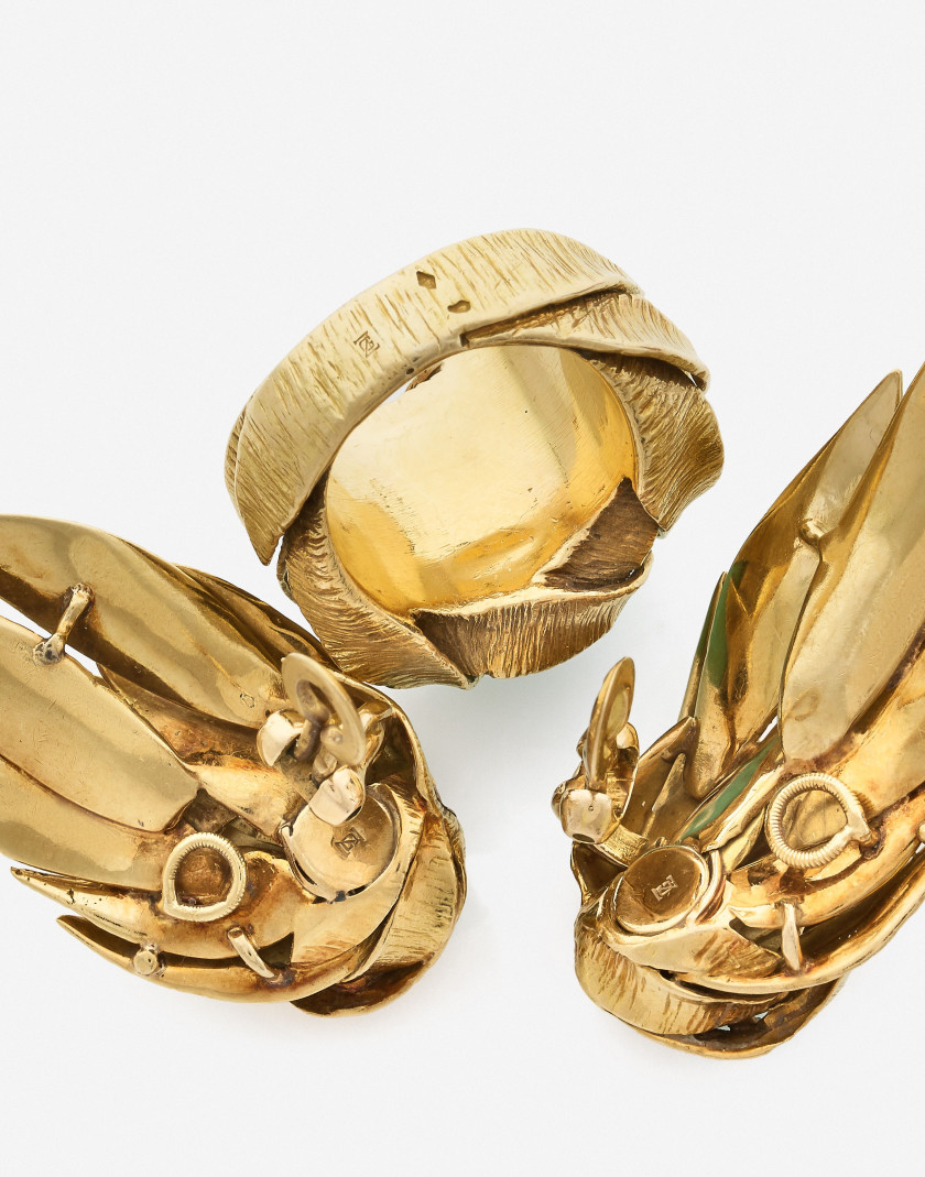 Gisèle ZAGDOUN  Bague et paire de clips d'oreilles
