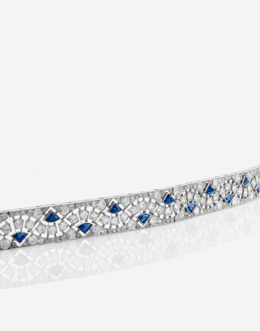 VAN CLEEF & ARPELS  Bracelet ruban Art Déco