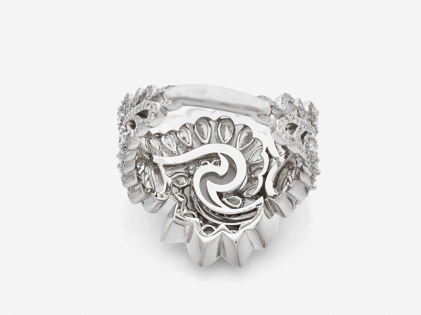 CHOPARD  Bague "Precious lace vague"