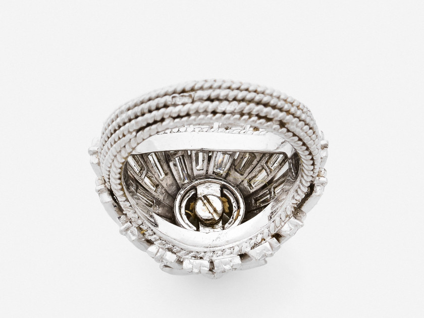 Bague dôme