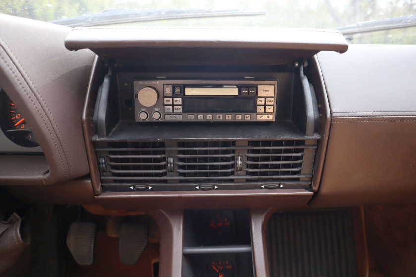 1985 Ferrari Testarossa Monospecchio