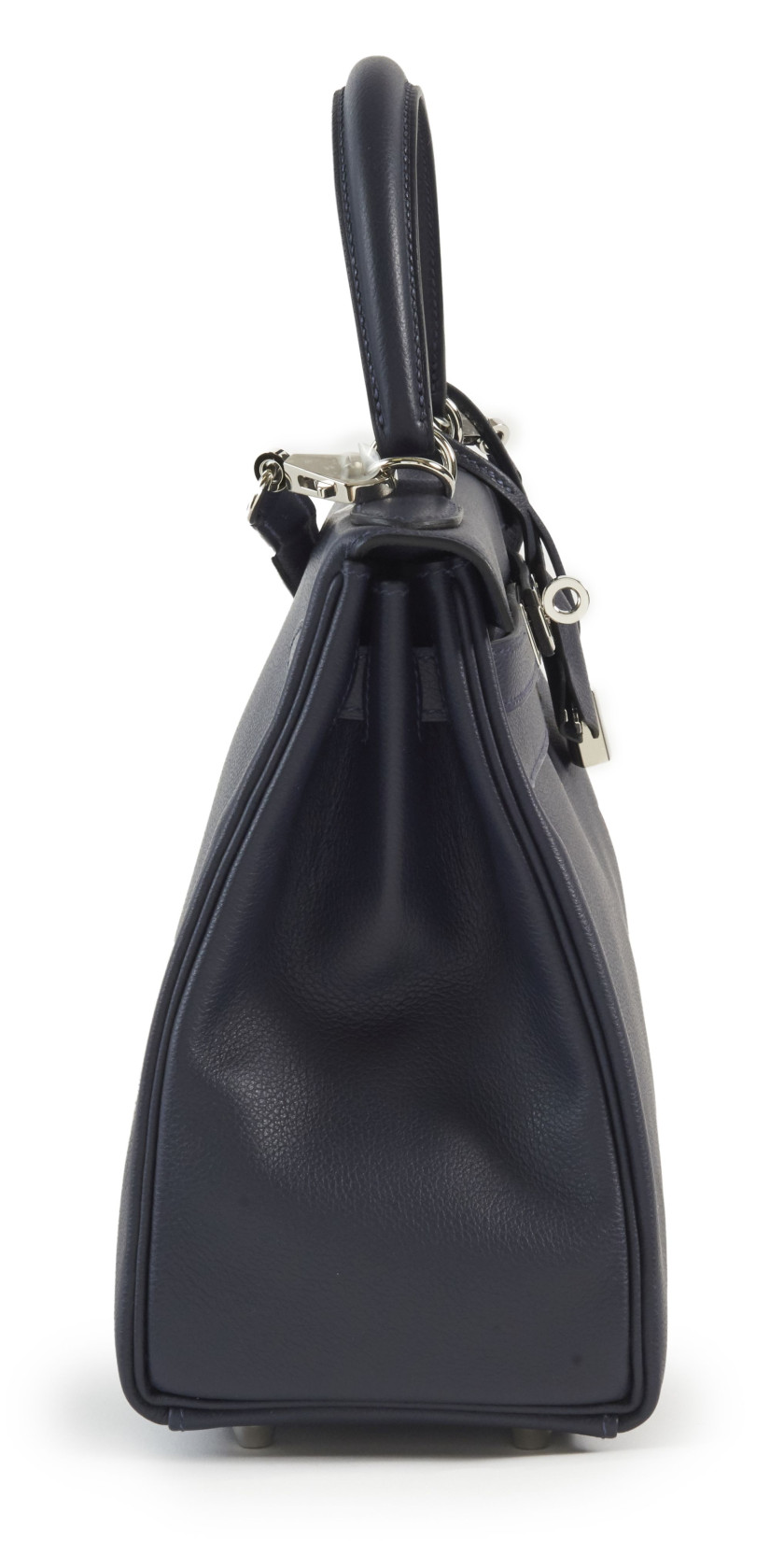 HERMÈS 2022  Sac KELLY Retourné 28 Veau Evercolor Bleu Nuit Garniture métal argenté palladié Bandoulière  KELLY Reto...