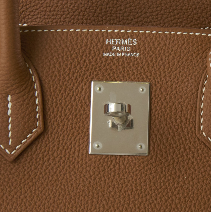 HERMÈS 2015  Sac BIRKIN 30 Veau Togo Gold Garniture métal argenté palladié  BIRKIN 30 bag Gold Togo calfskin leather...