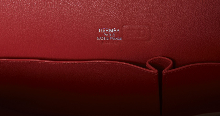 HERMÈS 2012  Sac JYPSIÈRE 34 Taurillon Clémence Bougainvillier Garniture métal argenté palladié  JYPSIÈRE 34 bag Bou...