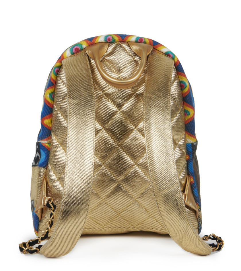 CHANEL Collection Métiers d'Art "Paris-New York", Pre-Fall 2019  Sac à dos STREET SPIRIT Toile imprimée graffiti et métallis...