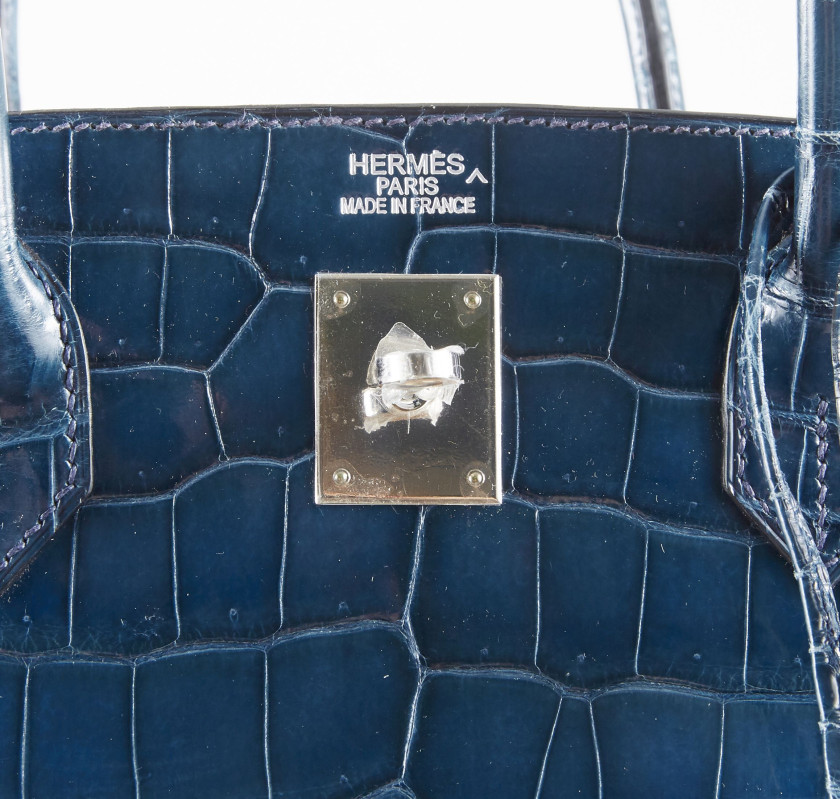 HERMÈS 2006  Sac BIRKIN 40 Crocodile d'estuaire lisse Bleu Roi (Crocodylus porosus) II/B Garniture métal argenté palladi...