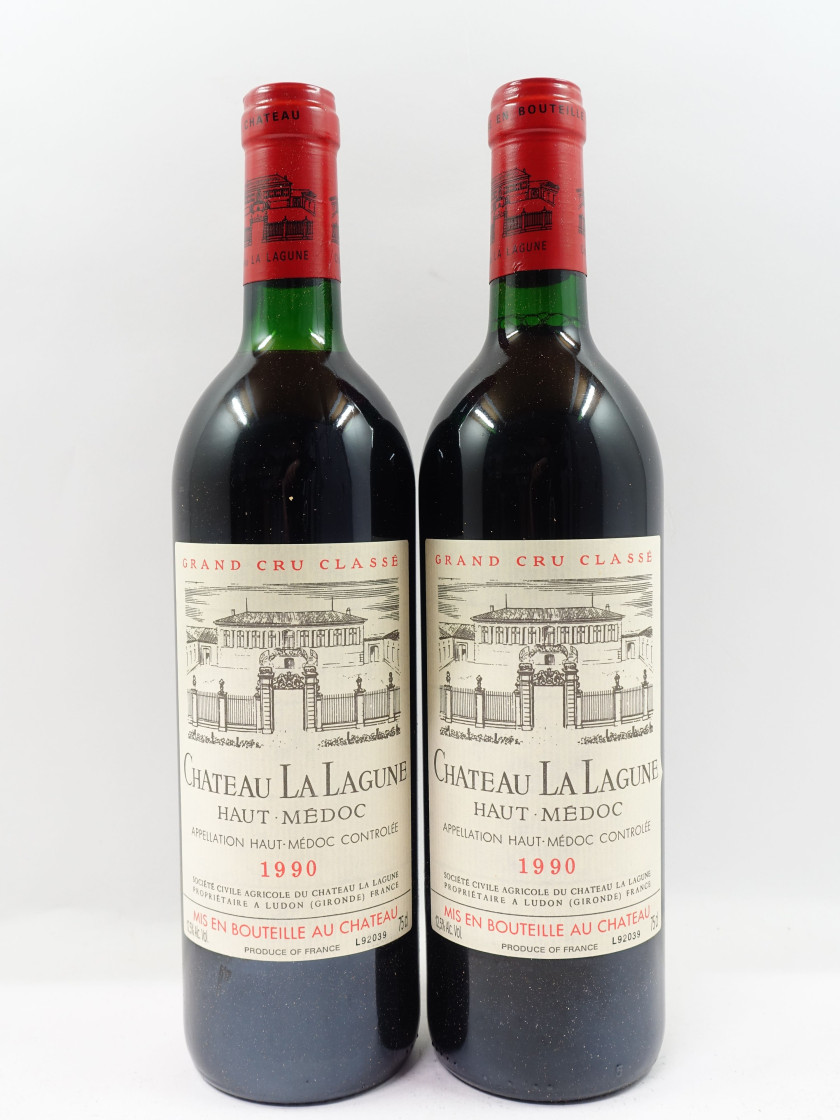 12 bouteilles CHÂTEAU LA LAGUNE 1990 3è GC Haut Médoc (3 légerement bas