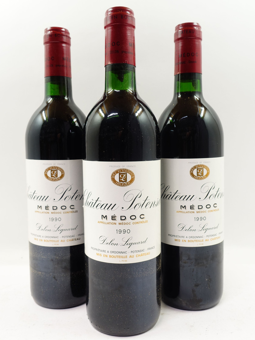 12 bouteilles CHÂTEAU POTENSAC 1990 Médoc (base goulot