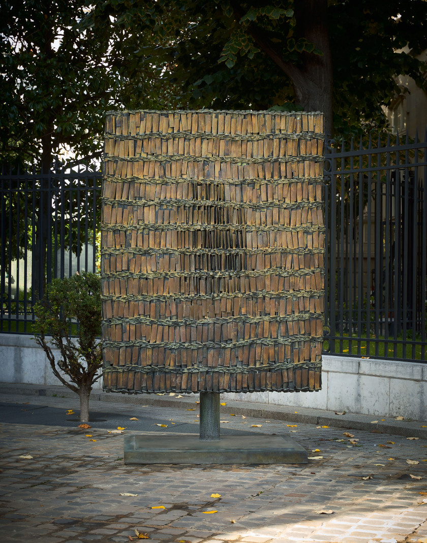 CÉSAR (1921 - 1998) Plaque à ailettes - 1965-83 Bronze soudé