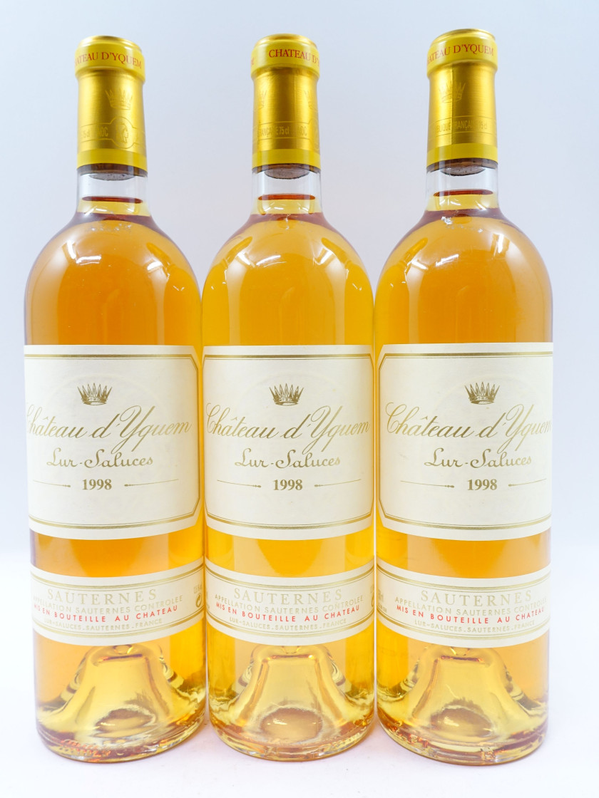 3 bouteilles CHÂTEAU D'YQUEM 1998 1er cru Supérieur Sauternes