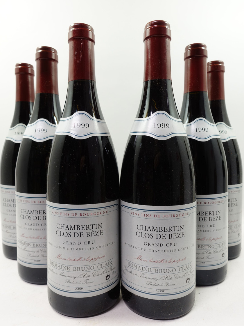 12 bouteilles CHAMBERTIN CLOS DE BEZE 1999 Grand Cru