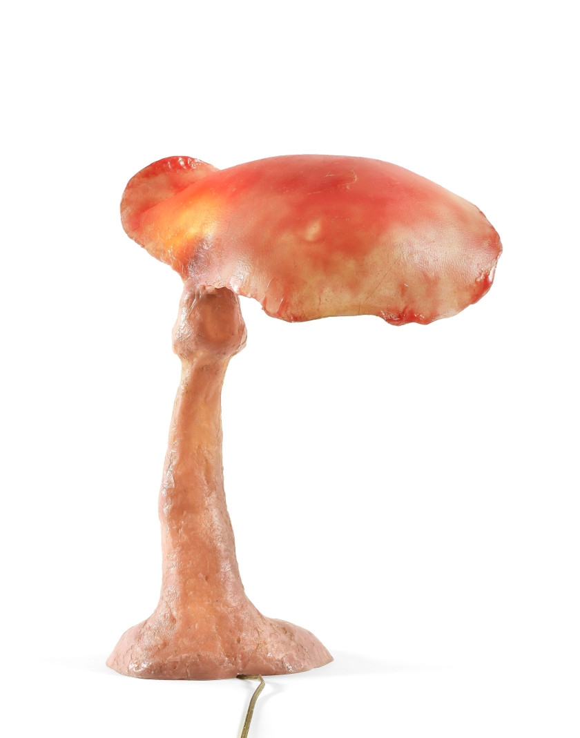 Alina SZAPOCZNIKOW (1926 - 1973) Lampe phallus (Lampe XIII) - circa 1970 Résine de polyester teintée et câble électrique