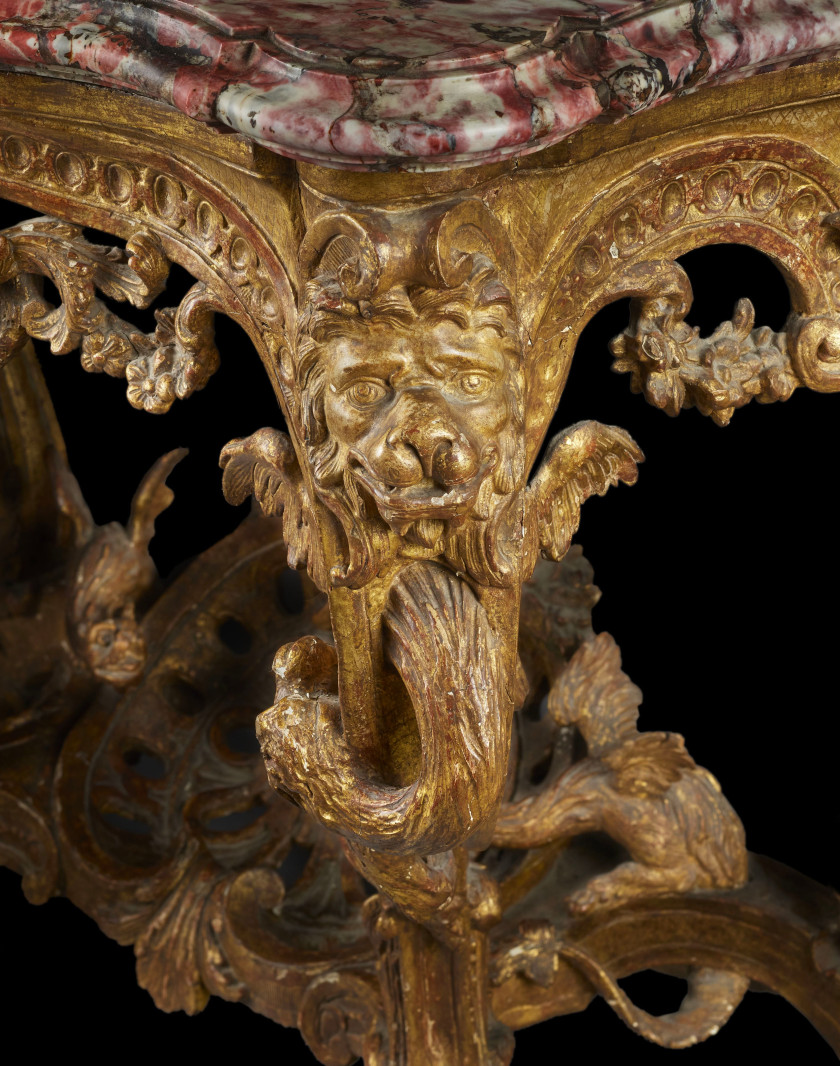 CONSOLE D'ÉPOQUE RÉGENCE Dans le goût de Nicolas Pineau