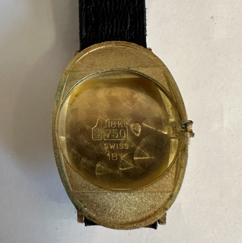 CARTIER  Baignoire, n° 780943043