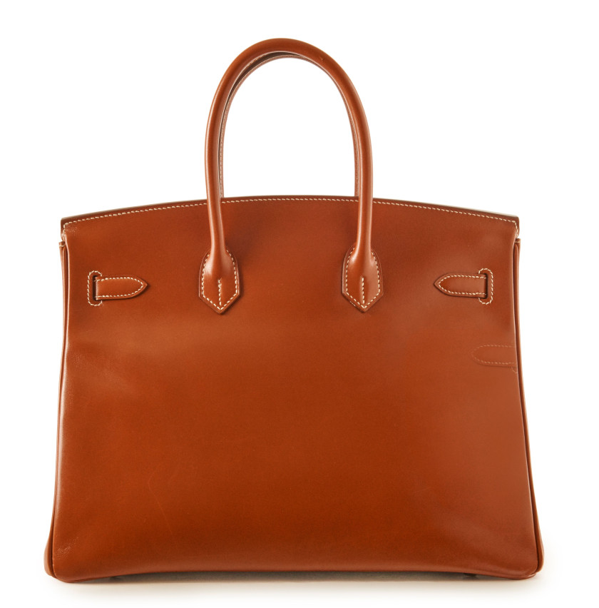 HERMÈS 2010  Sac BIRKIN 35  Box Rouge Pompéi Piqué sellier blanc Garniture métal argenté palladié  BIRKIN 35 bagR...