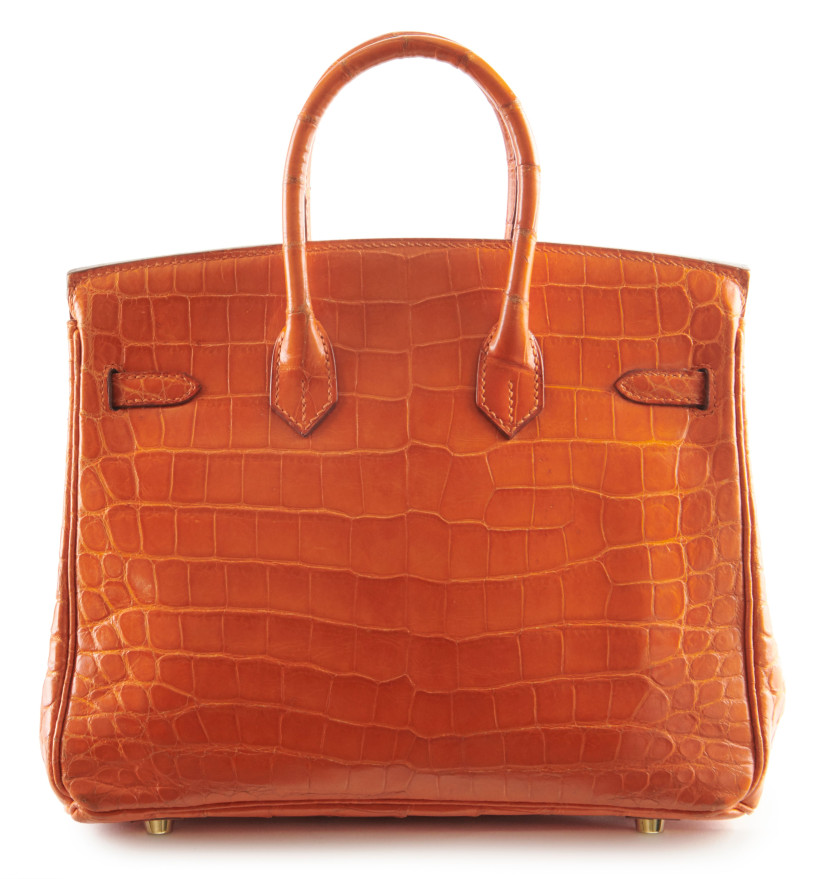 HERMÈS 2007  Sac BIRKIN 25  Crocodile du Nil lisse orange (Crocodylus niloticus) II/B Garniture métal plaqué or  BIR...