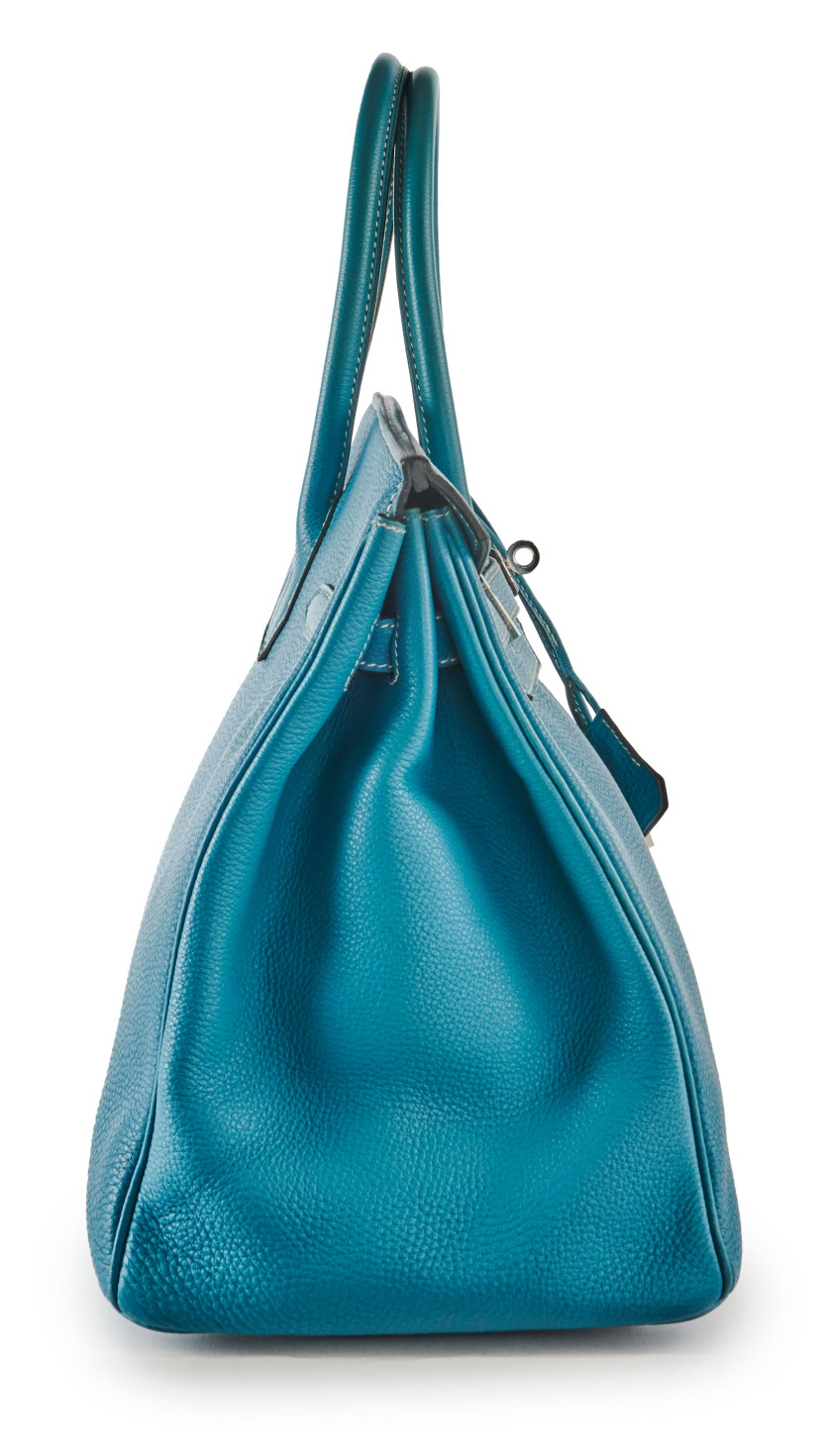 HERMÈS 2003  Sac BIRKIN 35  Veau Togo bleu Piqué sellier blanc Garniture métal argenté palladié  BIRKIN 35 bag B...