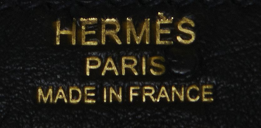 HERMÈS 2021  Sac KELLY Sellier 25   Autruche noir (Struthio camelus) NR Garniture métal plaqué or Bandoulière  KEL...