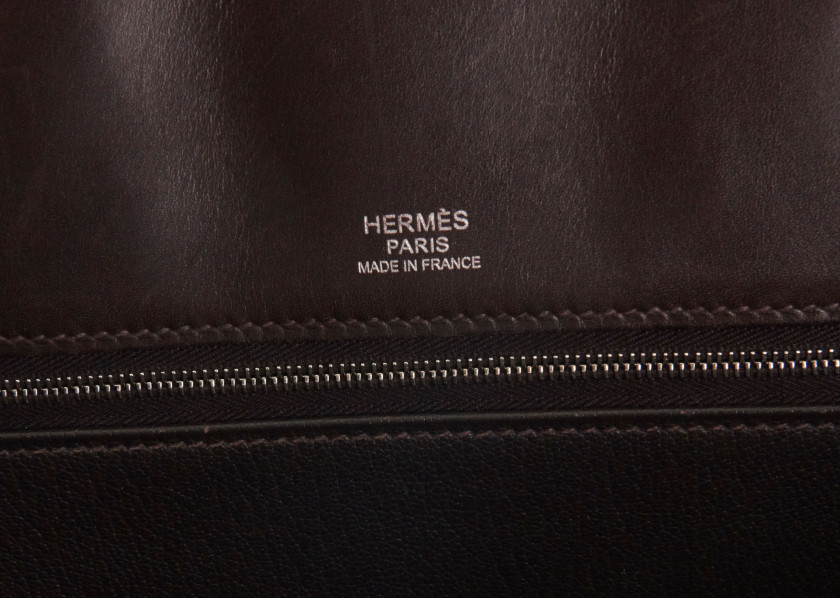 HERMÈS Édition Limitée 2009  Sac BIRKIN SHADOW 35  Veau Evercalf Ébène  BIRKIN SHADOW 35 bag Ébène Evercalf leathe...