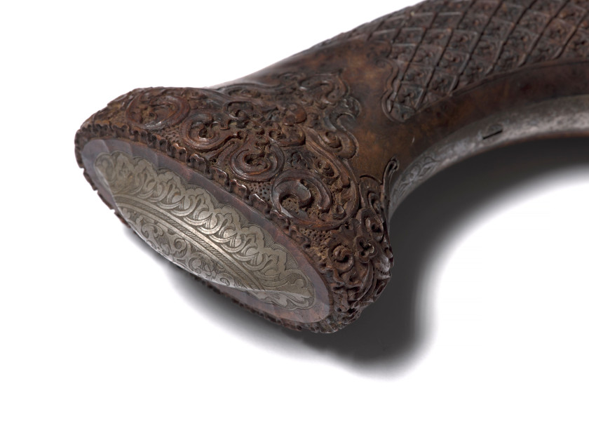 CASSETTE NÉCESSAIRE DE PISTOLETS DE TIR OU DE COMBAT, À PERCUSSION, D'OFFICIER DE LA MAISON HOULLIER-BLANCHARD Offert par la reine M..